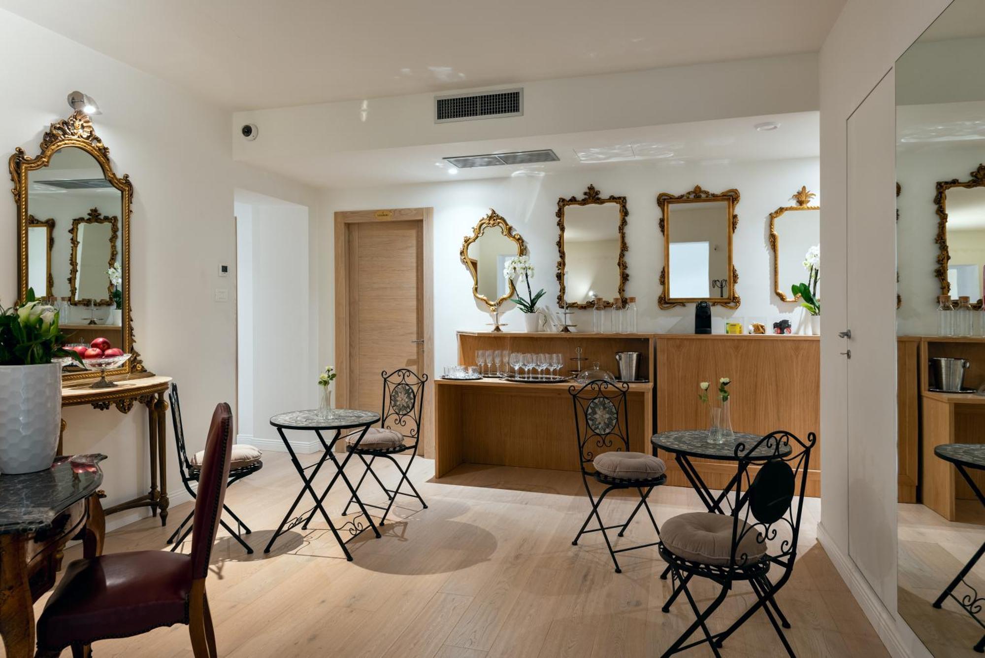 Corte Realdi Luxury Rooms Torino Exterior foto
